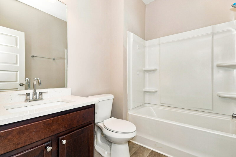 2,330/Mo, 2000 Theberton Trl Locust Grove, GA 30248 Bathroom View 2