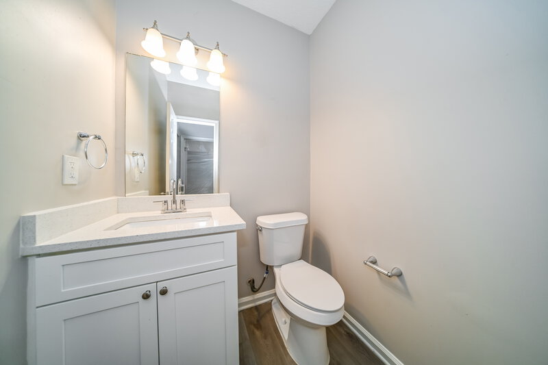 2,100/Mo, 4710 Idlewood Gate Lithonia, GA 30038 Bathroom View