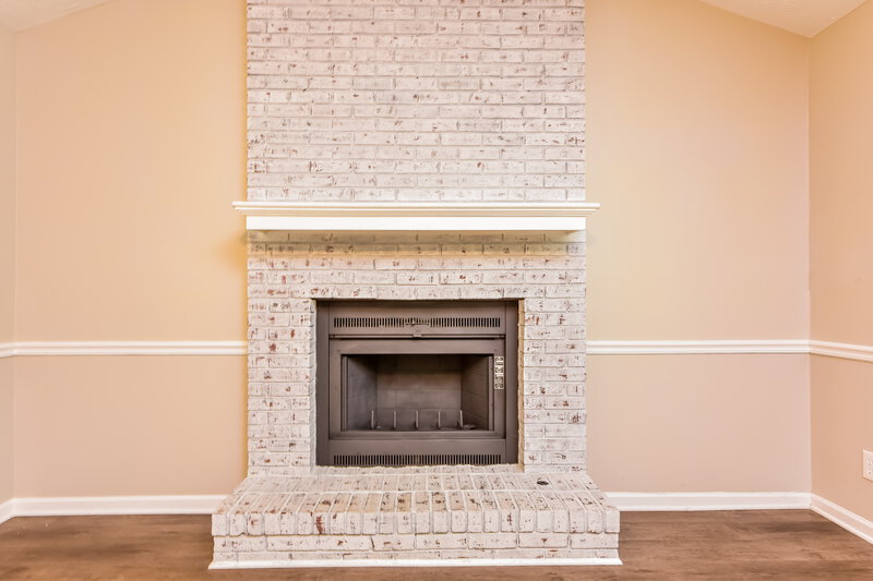 1,975/Mo, 1569 Cherry Hill Ln SW Conyers, GA 30094 Living Room View 2