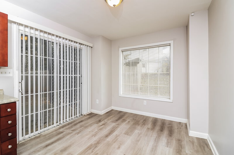 2,000/Mo, 2631 Windage Dr SW Marietta, GA 30008 Breakfast Nook View