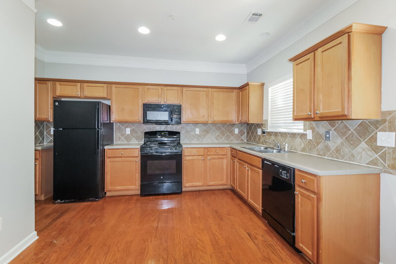 1,840/Mo, 2032 Appaloosa Way SW Conyers, GA 30012 Kitchen View