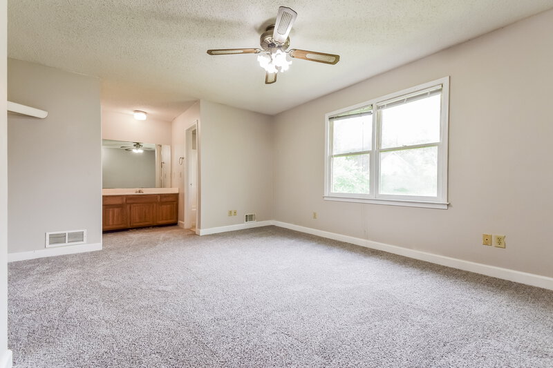 1,800/Mo, 1200 Great Oaks Dr SE Conyers, GA 30013 Main Bedroom View