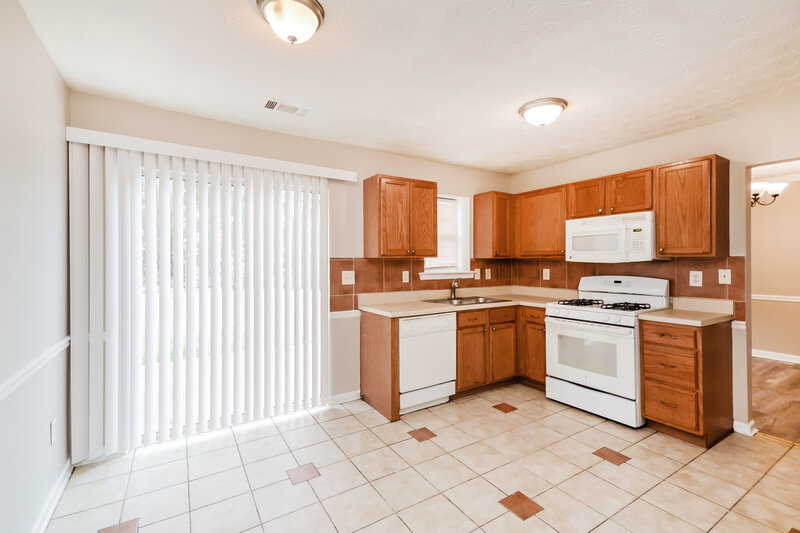 1,680/Mo, 2611 Essex Ct SE Conyers, GA 30013 Breakfast Nook View