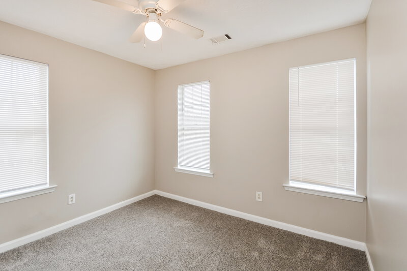1,680/Mo, 2611 Essex Ct SE Conyers, GA 30013 Bedroom View 3