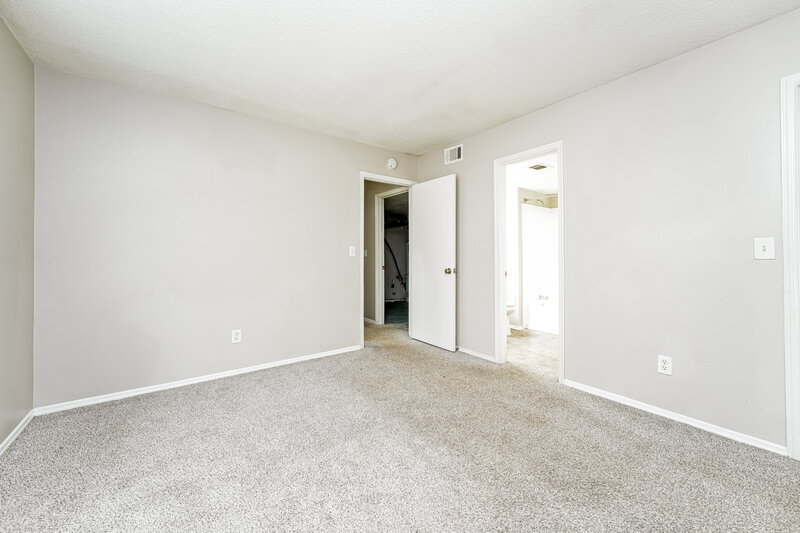 1,500/Mo, 1505 Chelsea Downs Dr NE Conyers, GA 30013 Main Bedroom View 2