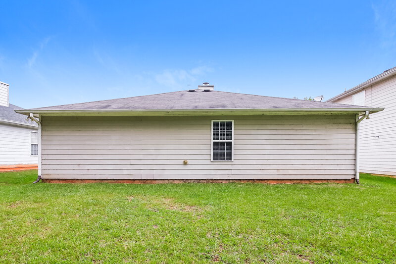 1,525/Mo, 295 Lakeview Trail Covington, GA 30016 Rear View 2