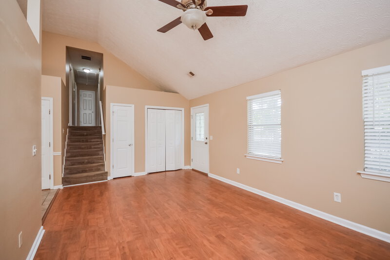 1,755/Mo, 130 Branchwood Dr Covington, GA 30016 Living Room View 3