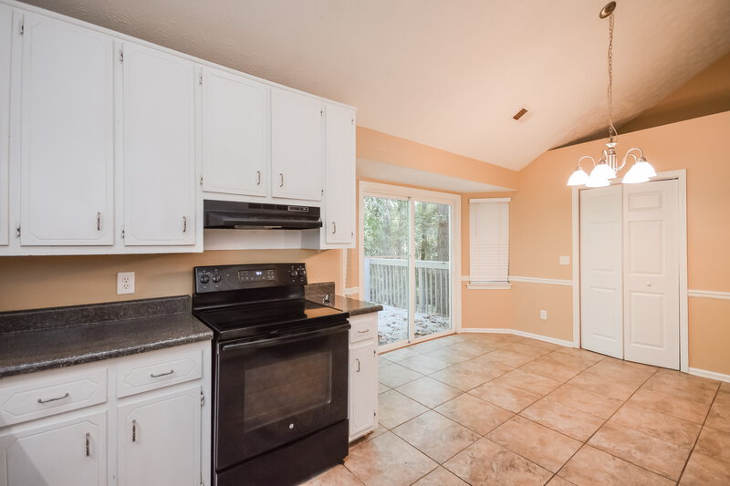 1,755/Mo, 130 Branchwood Dr Covington, GA 30016 Kitchen View 4