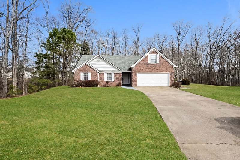 1,835/Mo, 220 Pebble Brooke Ct Covington, GA 30016 Front View