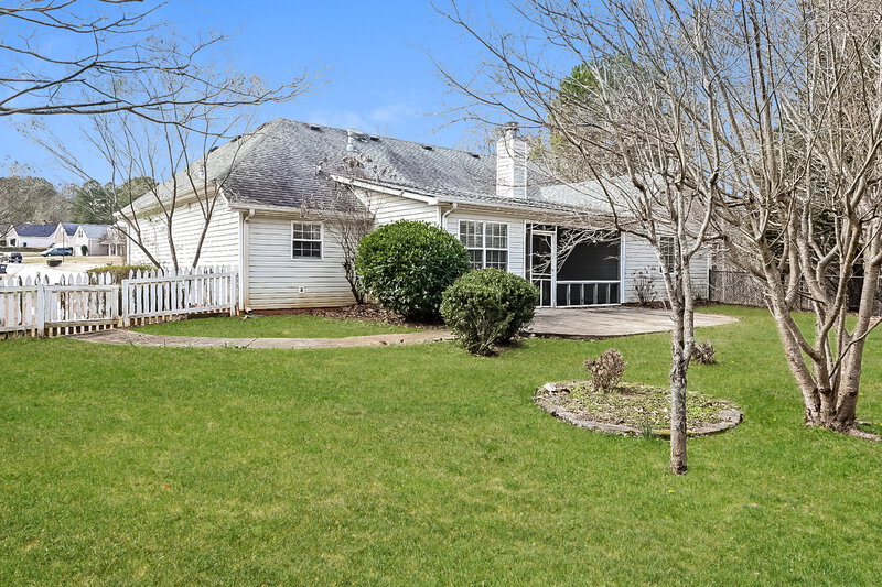 1,835/Mo, 220 Pebble Brooke Ct Covington, GA 30016 Rear View 3