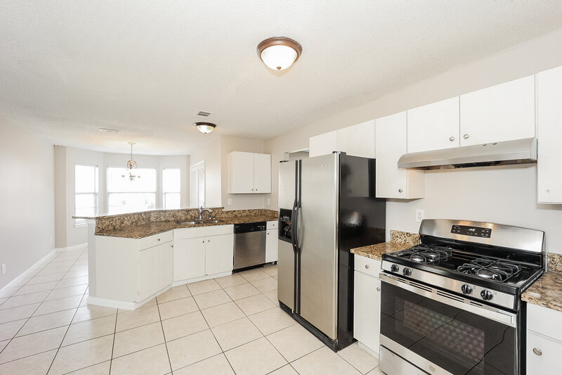 2,400/Mo, 3474 Clifton Farm Dr Decatur, GA 30034 Kitchen View