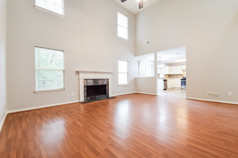 3,060/Mo, 3791 Landgraf Cove Decatur, GA 30034 Living Room View 2