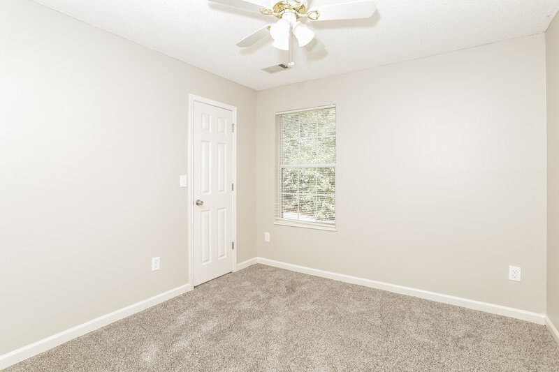 1,675/Mo, 4749 Klondike Cove Lithonia, GA 30038 Bedroom View 2