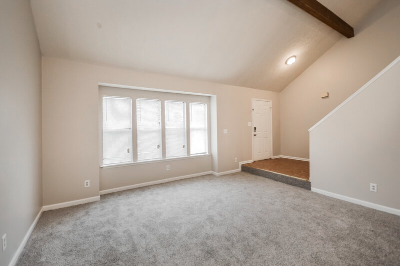 2,060/Mo, 3806 Raiders Ridge Dr Lithonia, GA 30038 Living Room View