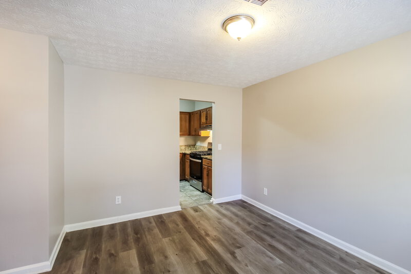 2,360/Mo, 5649 La Fleur Trail Lithonia, GA 30038 Dining Room View 2