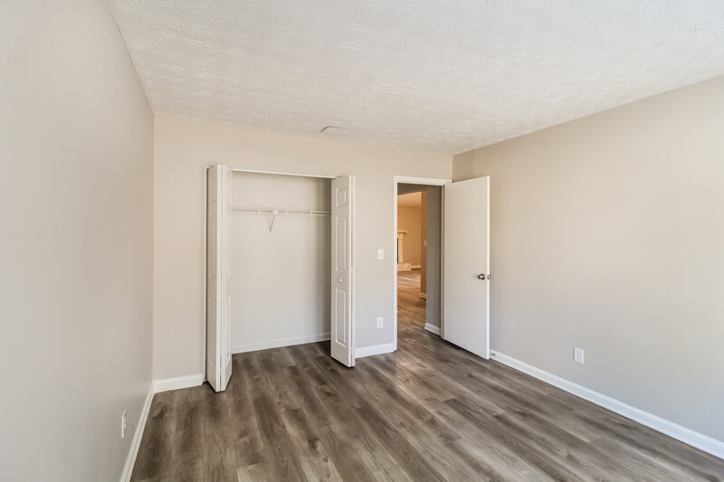 2,360/Mo, 5649 La Fleur Trail Lithonia, GA 30038 Bedroom View