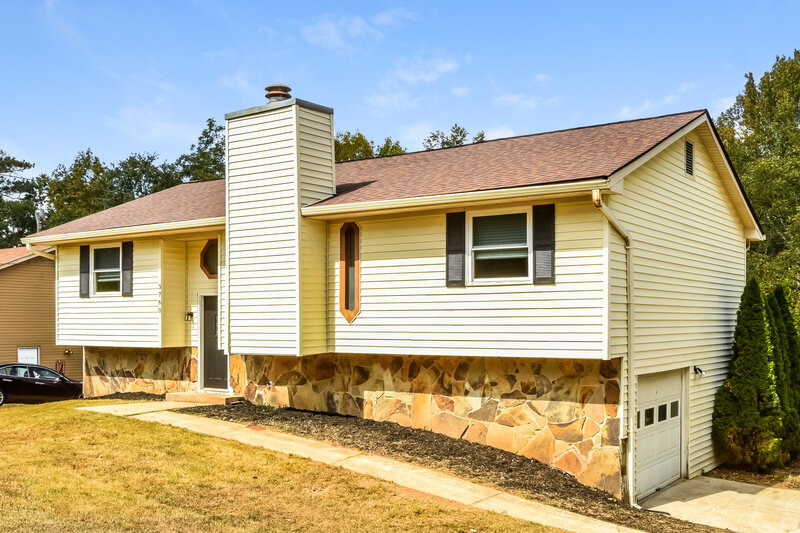 1,700/Mo, 3760 Saddle Ridge Dr SW Snellville, GA 30039 External View