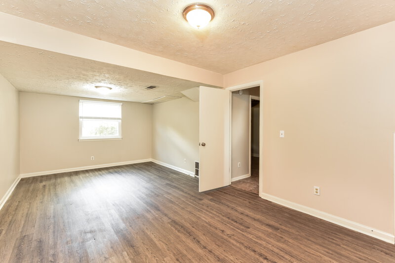 1,700/Mo, 3760 Saddle Ridge Dr SW Snellville, GA 30039 Study View