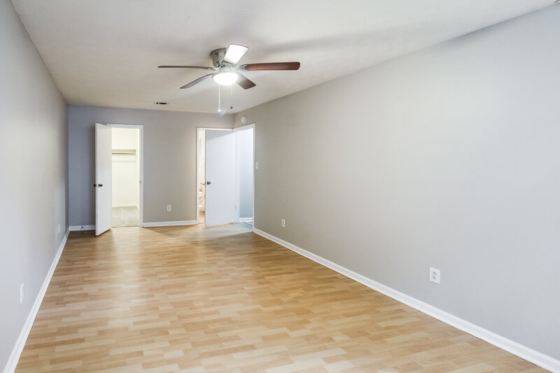 1,655/Mo, 3888 Valley Brook Rd Snellville, GA 30039 Main Bedroom View