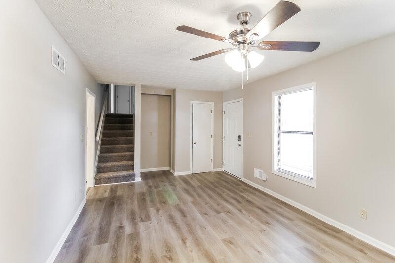 1,705/Mo, 3678 Waverly Oaks Way SW Snellville, GA 30039 Living Room View