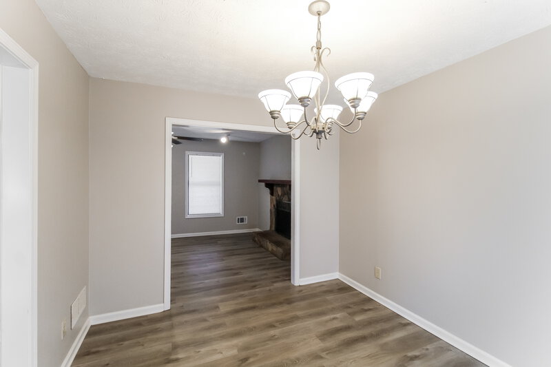 1,705/Mo, 3678 Waverly Oaks Way SW Snellville, GA 30039 Dining Room View 2