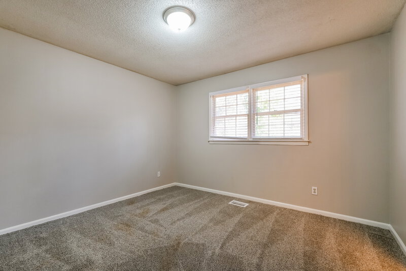 1,665/Mo, 2915 Winchester Dr Cumming, GA 30041 Main Bedroom View