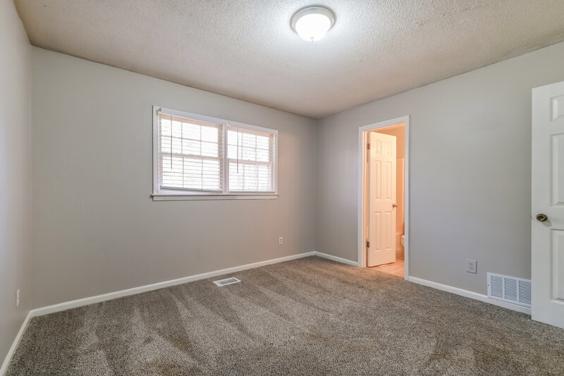 1,665/Mo, 2915 Winchester Dr Cumming, GA 30041 Main Bedroom View 2