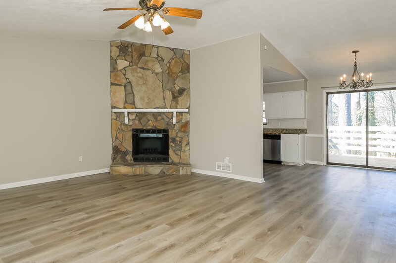 1,940/Mo, 2193 Cruse Rd Lawrenceville, GA 30044 Living Room View