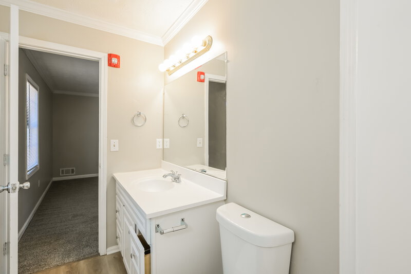 1,940/Mo, 2193 Cruse Rd Lawrenceville, GA 30044 Main Bathroom View 2