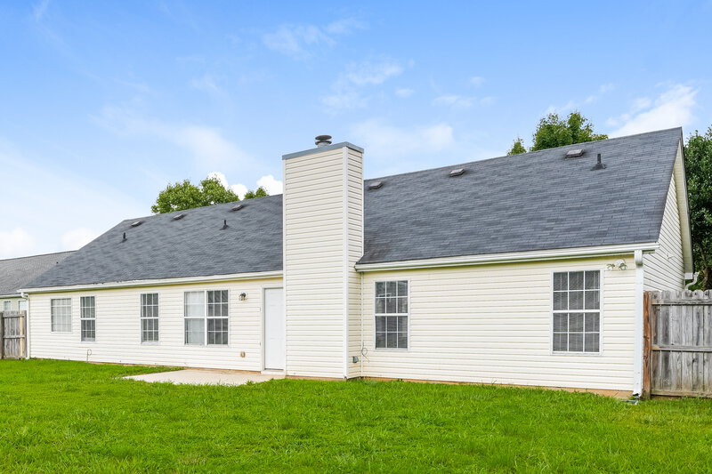 1,920/Mo, 1520 Julianna Dr SW Loganville, GA 30052 Rear View 2