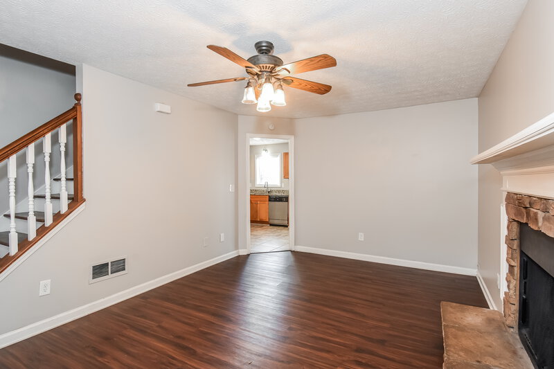 1,850/Mo, 350 Towler Dr Loganville, GA 30052 Living Room View 2