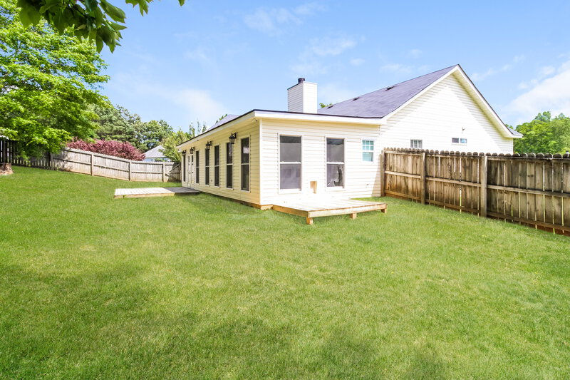 2,195/Mo, 301 Greenleaf Ct Loganville, GA 30052 Rear View 2