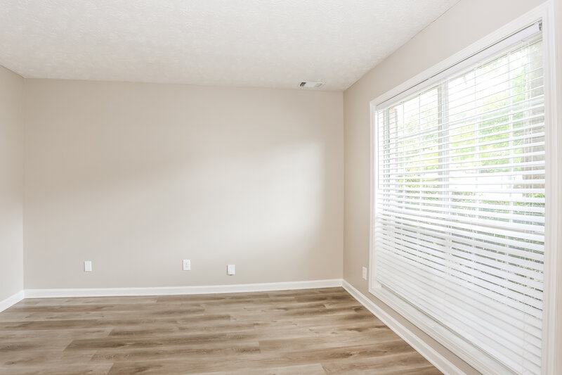 2,185/Mo, 917 Stonemill Manor Lithonia, GA 30058 Bedroom View 2