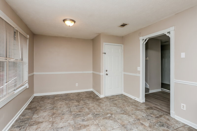 1,450/Mo, 5818 Calico Ct Lithonia, GA 30058 Dining Room View