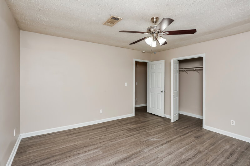 1,450/Mo, 5818 Calico Ct Lithonia, GA 30058 Main Bedroom View 3