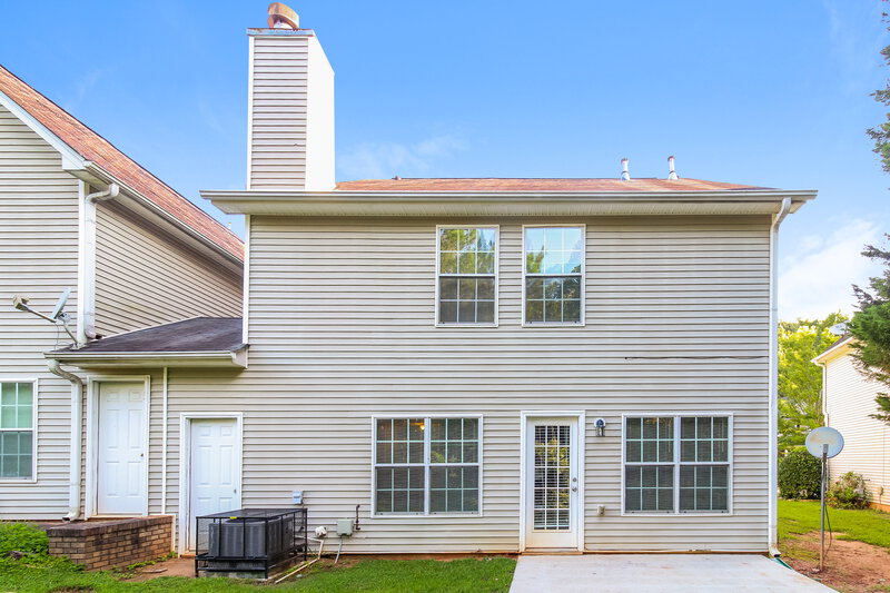 2,125/Mo, 740 Shadow Lakes Dr Lithonia, GA 30058 Rear View