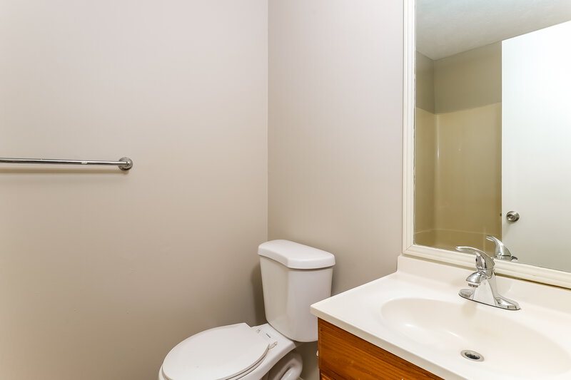 1,765/Mo, 6280 Phillips Corner Rd Lithonia, GA 30058 Bathroom View