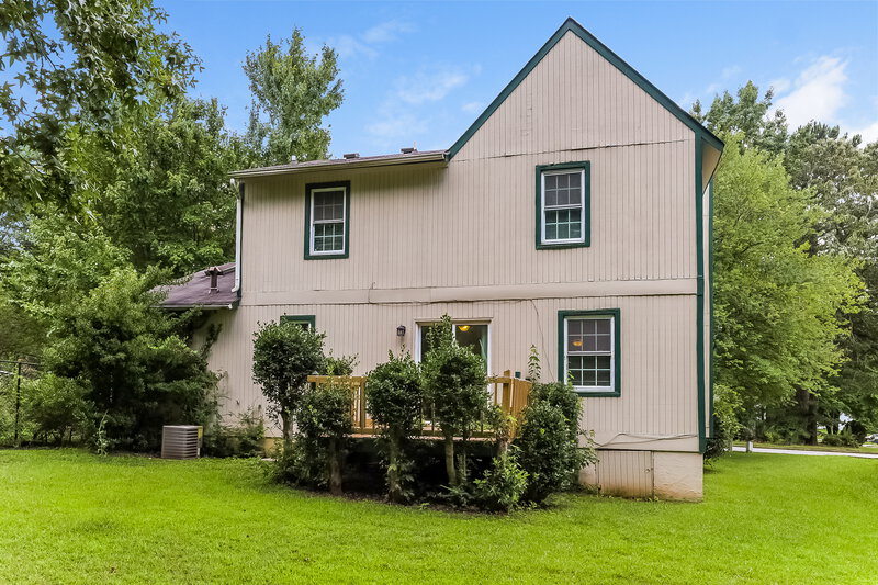 1,765/Mo, 6280 Phillips Corner Rd Lithonia, GA 30058 Rear View