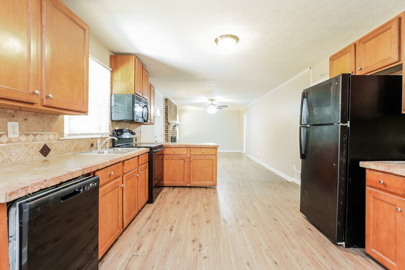 1,695/Mo, 1752 Enid Dr Lithonia, GA 30058 Misc View 6