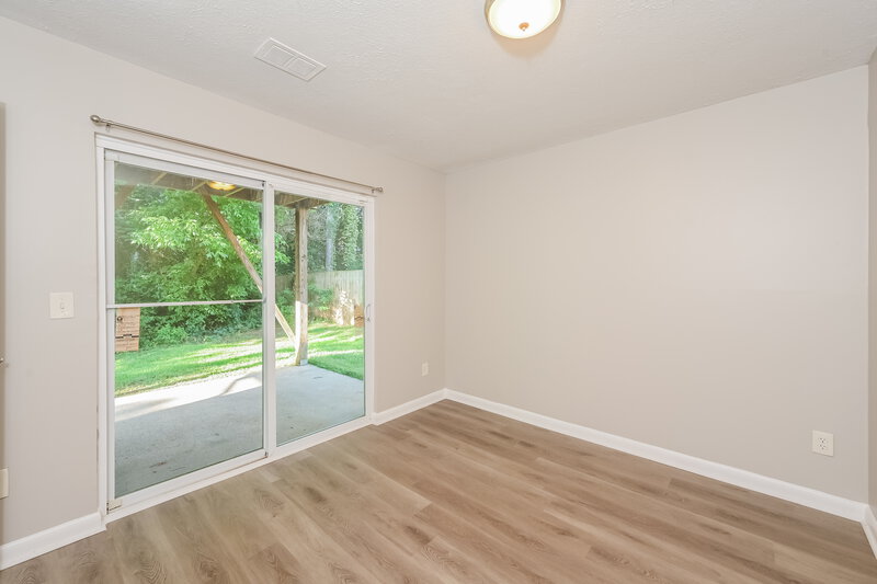 2,115/Mo, 2068 Lown Farm Ln Lithonia, GA 30058 Family Room View
