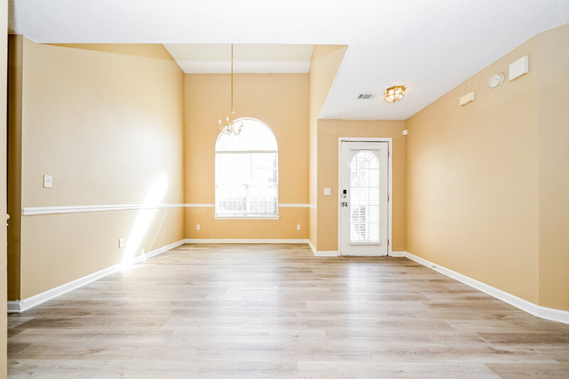 1,920/Mo, 7256 Teakwood Pl Lithonia, GA 30058 Living Room View 2