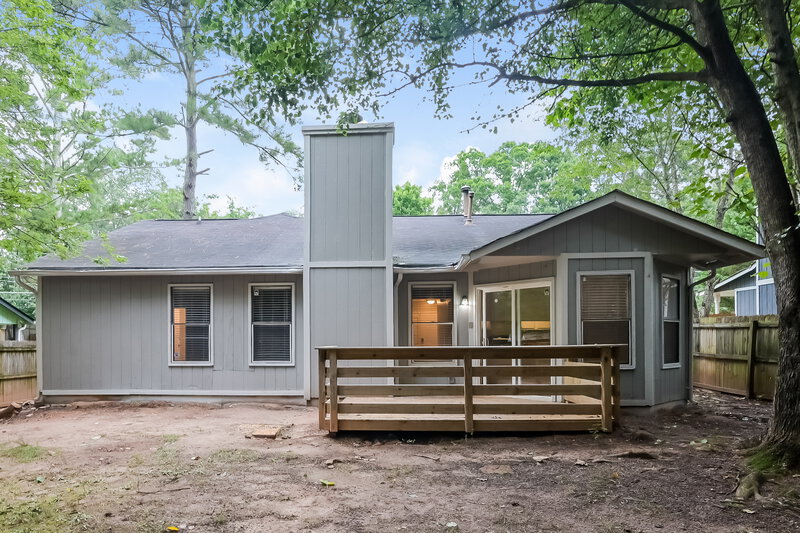 1,580/Mo, 6052 Creekford Dr Lithonia, GA 30058 Rear View