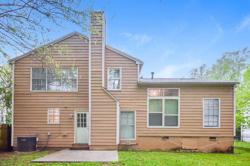 1,820/Mo, 6356 Laurel Post Dr Lithonia, GA 30058 Rear View