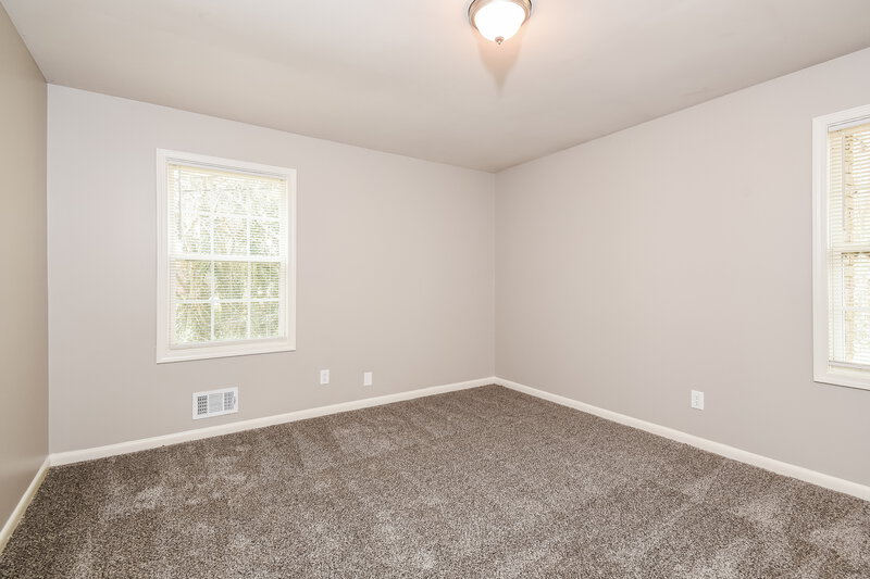 2,135/Mo, 368 Smyrna Powder Springs Rd SW Marietta, GA 30060 Main Bedroom View