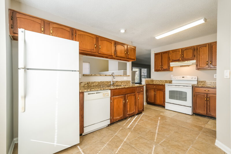 1,895/Mo, 2380 Georgia Ln SW Snellville, GA 30078 Kitchen View