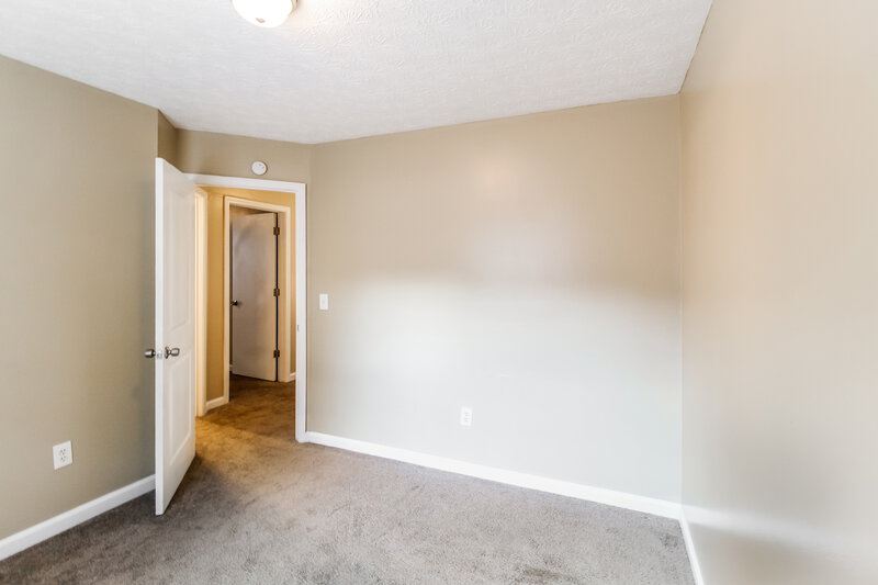 1,545/Mo, 1366 To Lani Farm Rd Stone Mountain, GA 30083 Bedroom View 3