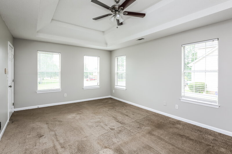 2,450/Mo, 581 Lakewater View Dr Stone Mountain, GA 30087 Main Bedroom View
