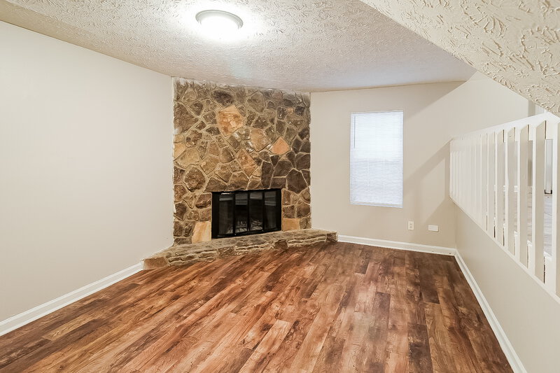 1,895/Mo, 5164 Galbraith Circle Stone Mountain, GA 30088 Family Room View