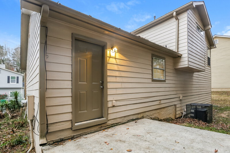 1,685/Mo, 1434 Diamond Key Stone Mountain, GA 30088 Rear View