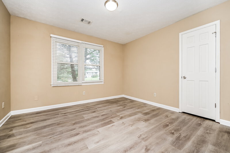 1,625/Mo, 613 Almand Branch Rd SE Conyers, GA 30094 Bedroom View